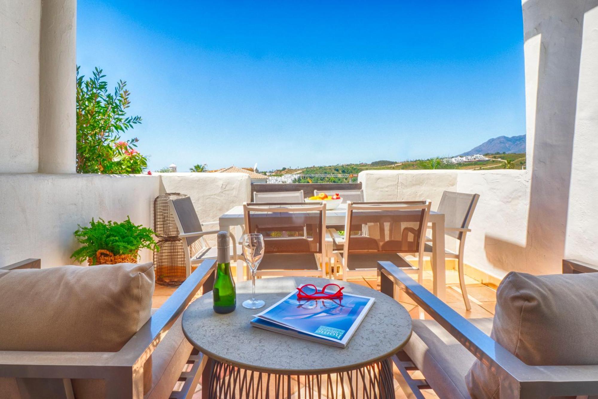Apartamento Sunset Golf Penthouse - Happy Estepona